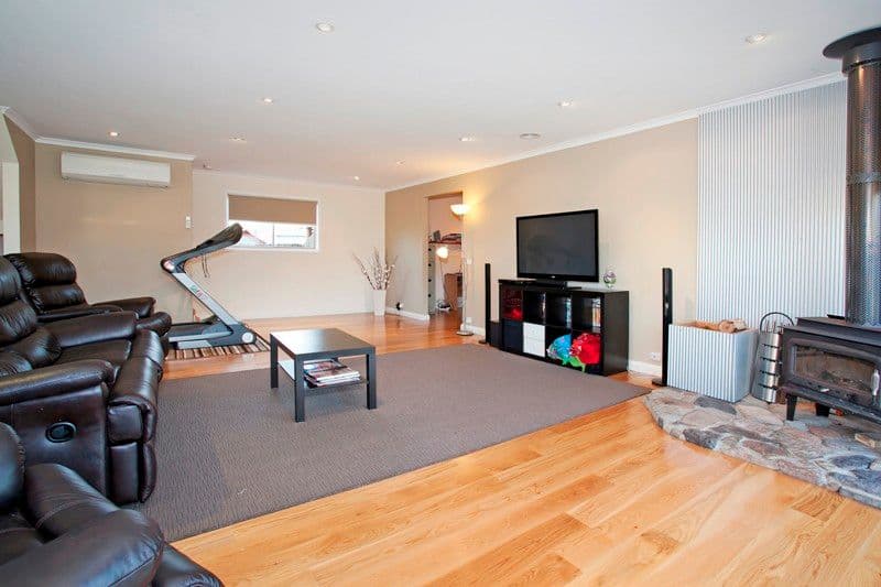 25 Carbine Drive, ST ALBANS PARK VIC 3219, St Albans Park - Thumbnail 6