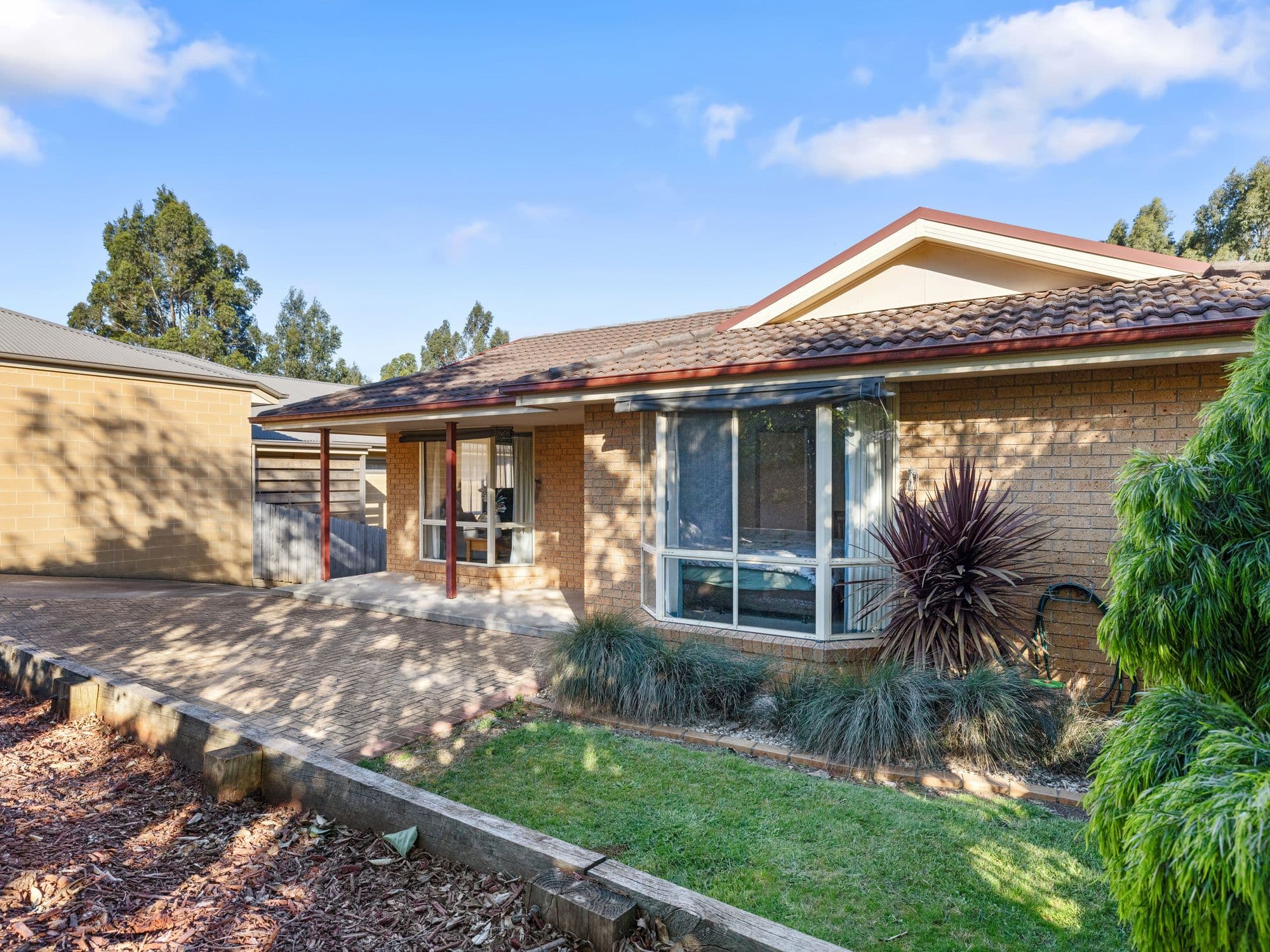 11 Eden Crescent, Leongatha VIC 3953, Leongatha - Thumbnail 2