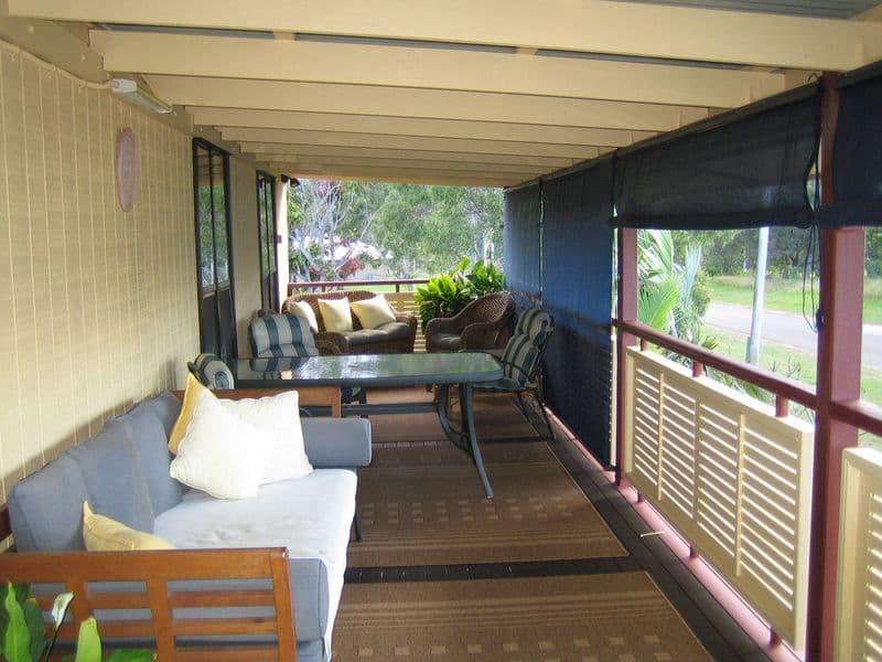 13 Zephyr Street, RUSSELL ISLAND QLD 4184, Russell Island - Thumbnail 8
