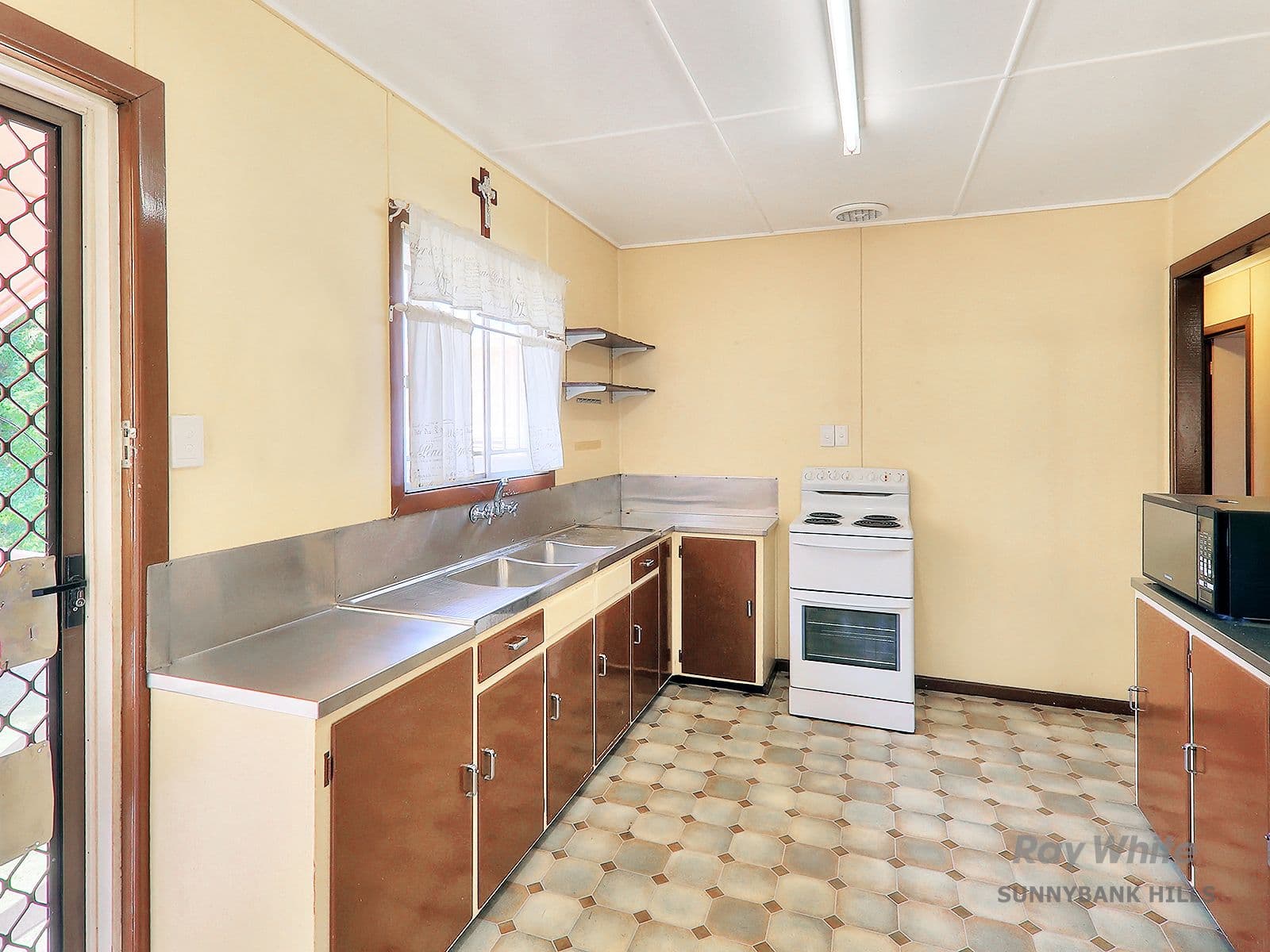 32 Lampson Street, Sunnybank QLD 4109, Sunnybank - Thumbnail 5