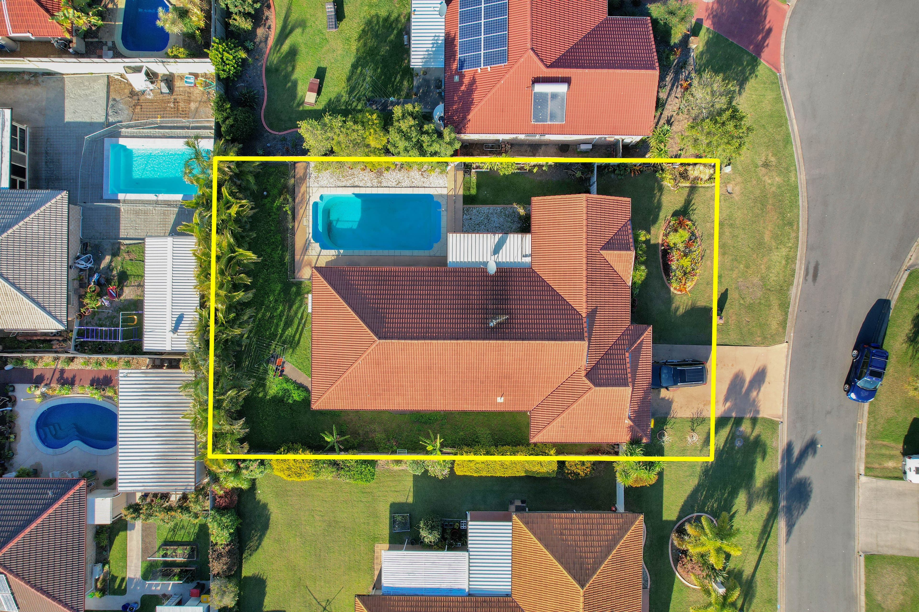 14 Mainsail Court, Point Vernon QLD 4655, Point Vernon - Thumbnail 2