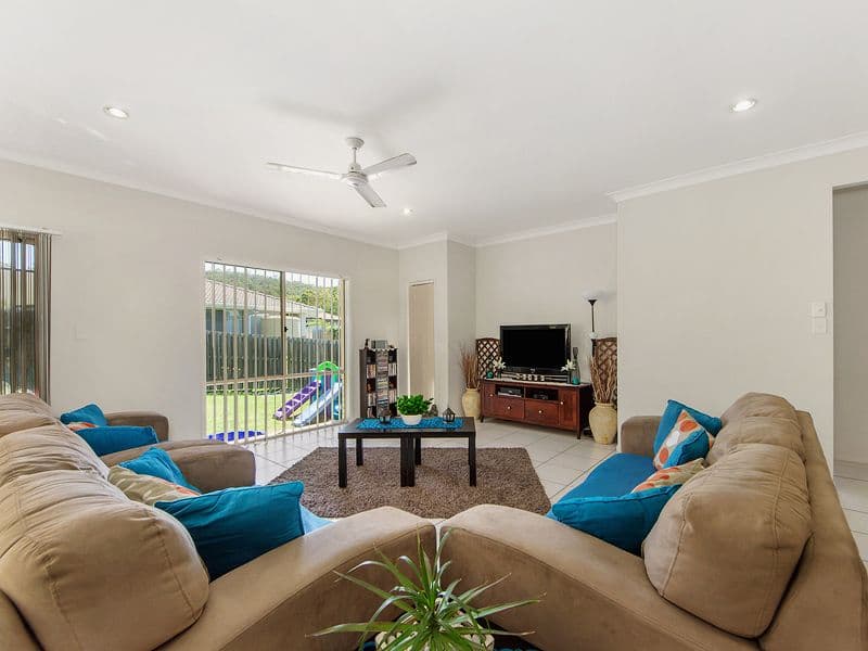 8 Lawson Street, Upper Coomera QLD 4209, Upper Coomera - Thumbnail 2