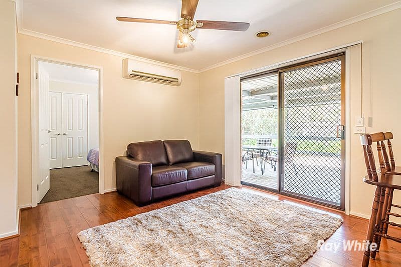 12 Rowen Court, Cranbourne North VIC 3977, Cranbourne North - Thumbnail 5