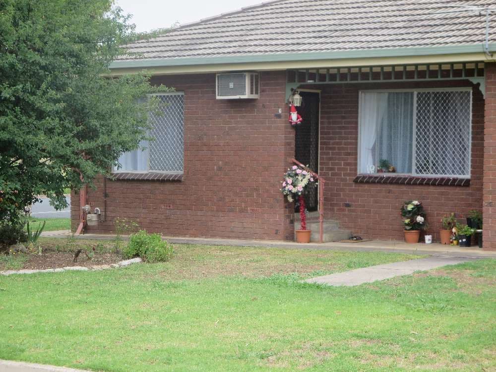 328 Eden Street, Lavington NSW 2641, Lavington - Image 1