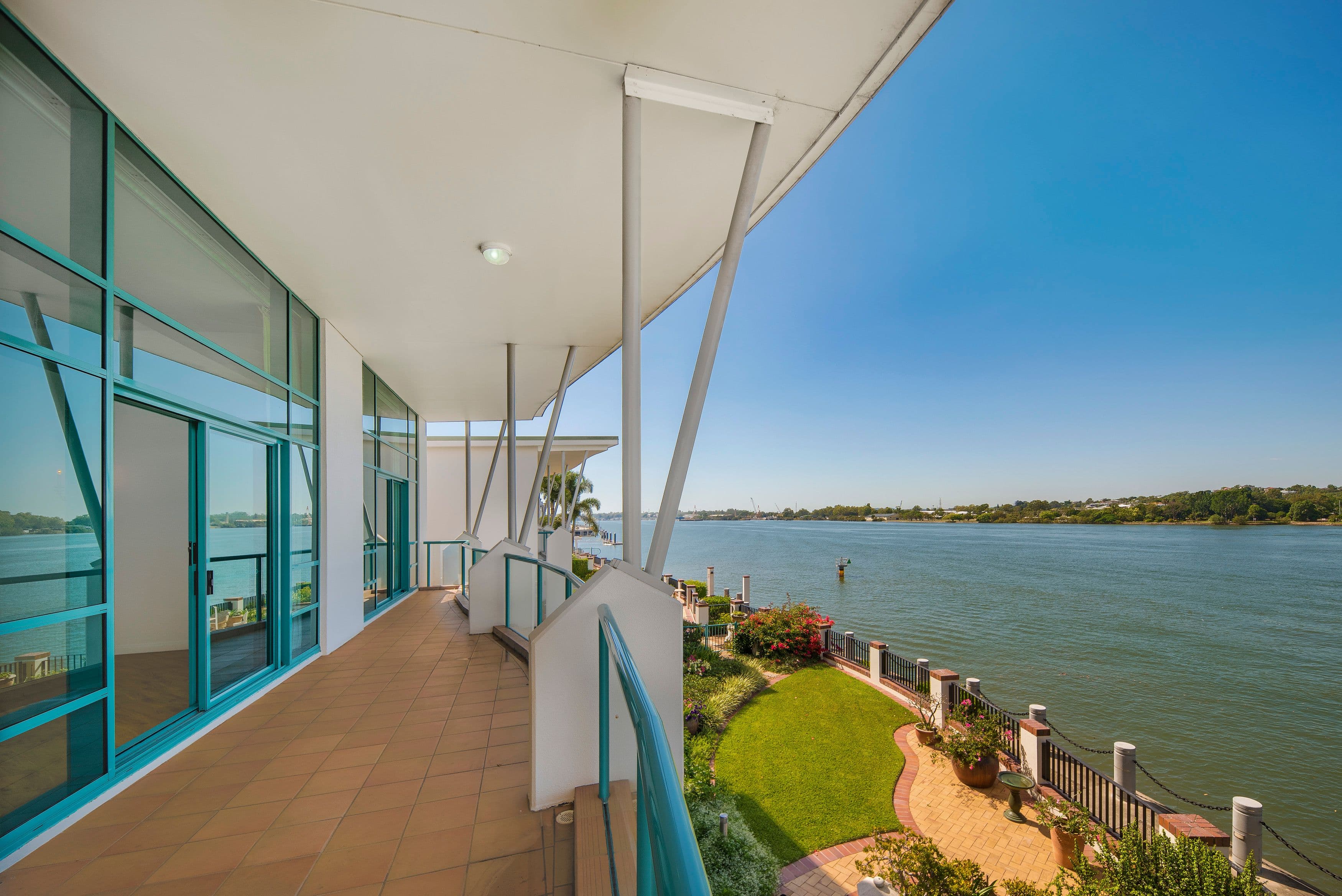 27 Harbour Road, Hamilton QLD 4007, Hamilton - Thumbnail 2