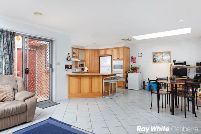 8 Yarrawonga Street, NGUNNAWAL ACT 2913, Ngunnawal - Thumbnail 3