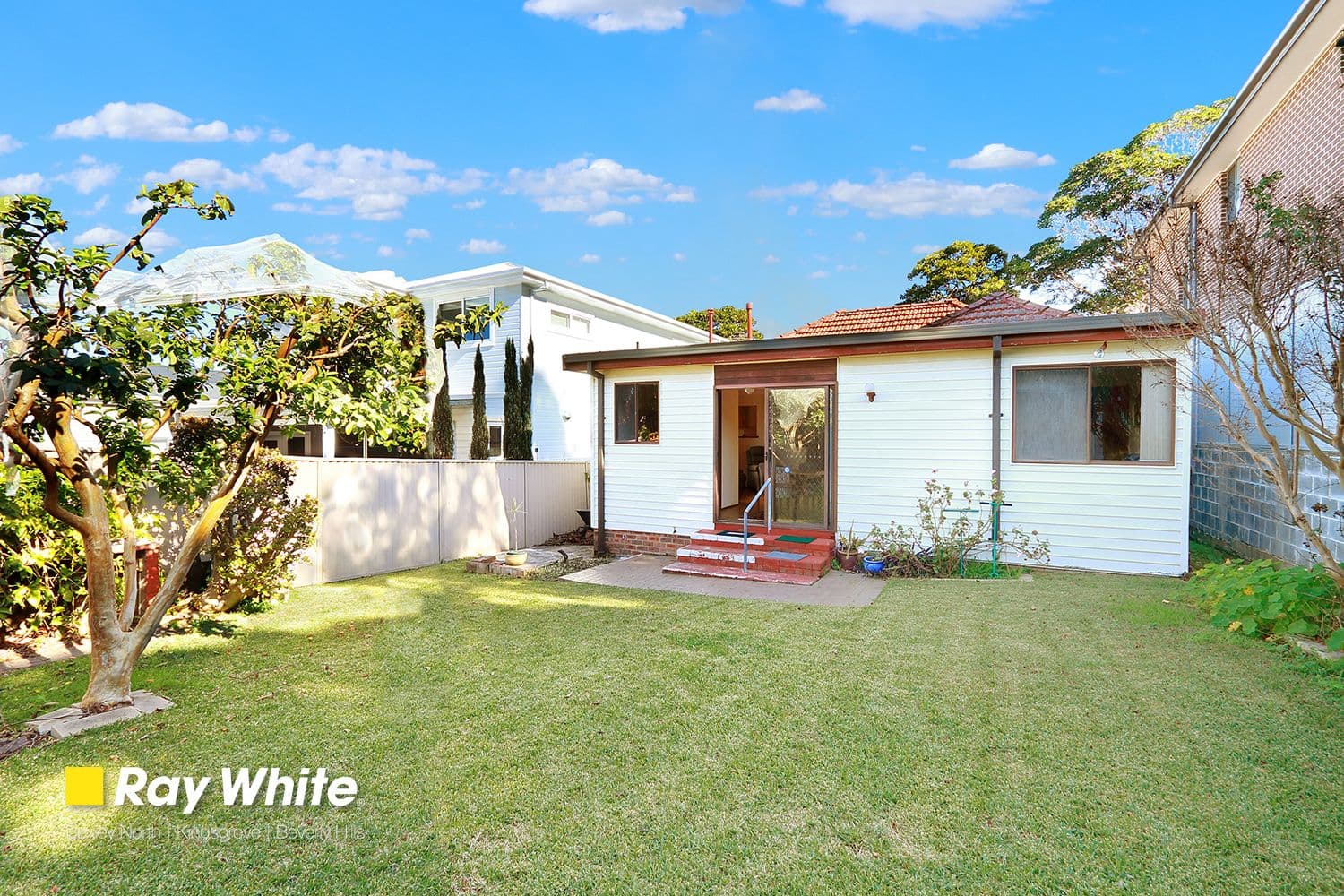 52 Rosebank Avenue, Kingsgrove NSW 2208, Kingsgrove - Thumbnail 2