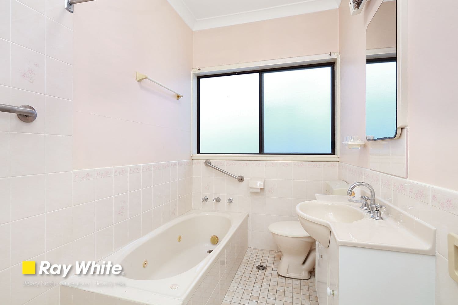 52 Rosebank Avenue, Kingsgrove NSW 2208, Kingsgrove - Thumbnail 5