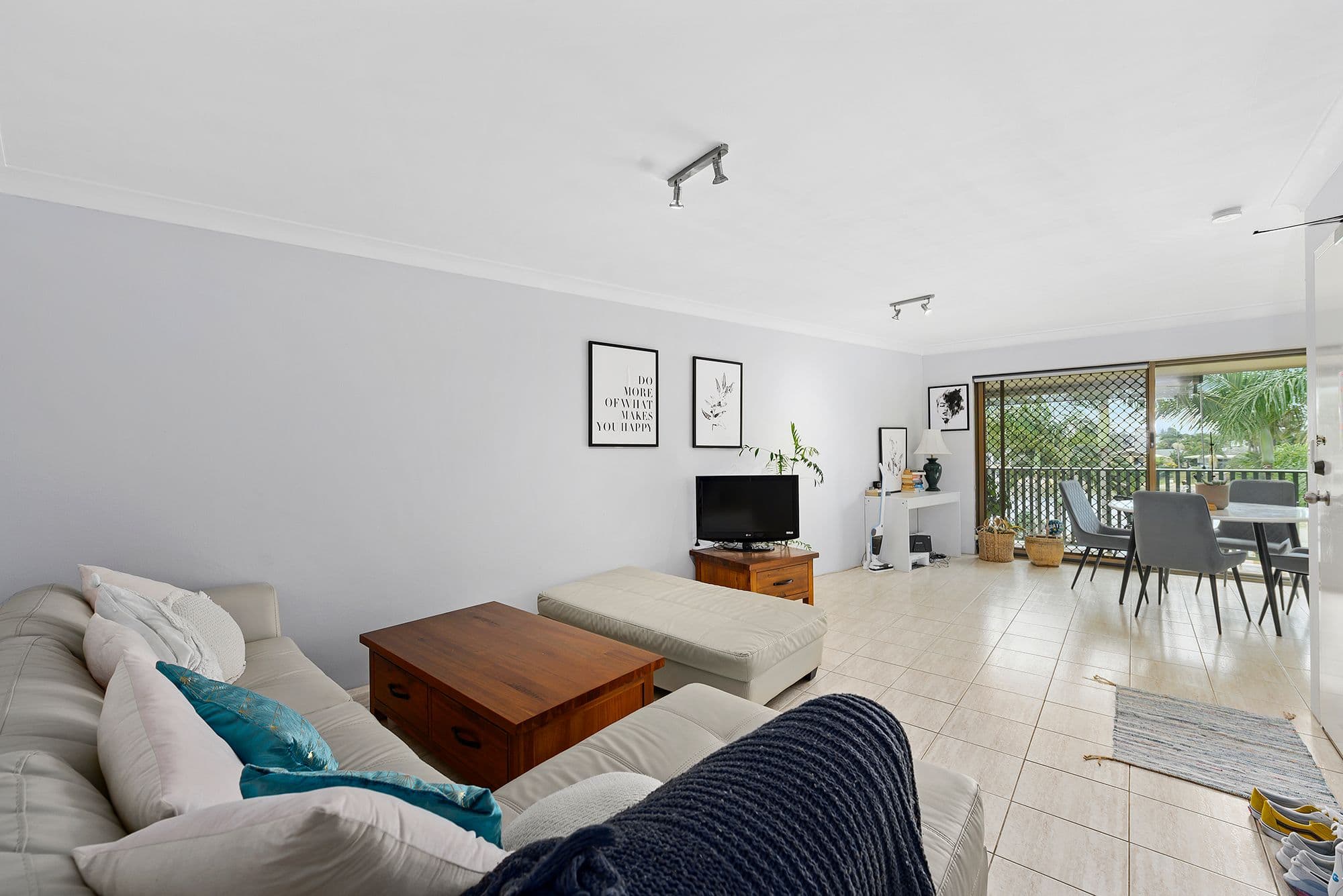 33-39 Hooker Boulevard, Broadbeach Waters QLD 4218, Broadbeach Waters - Thumbnail 4