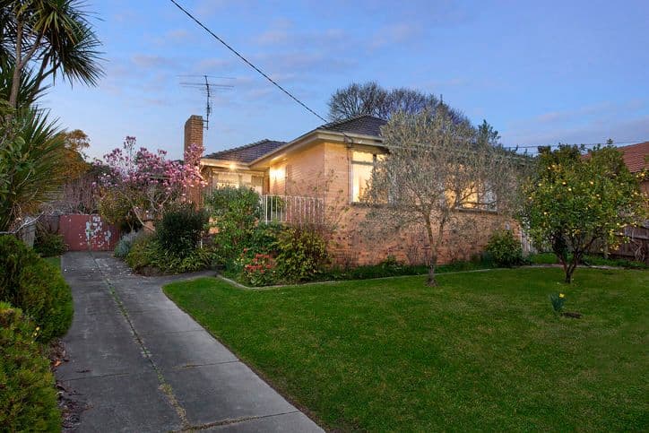 18 Dryden Street, DONCASTER EAST VIC 3109, Doncaster East - Image 1