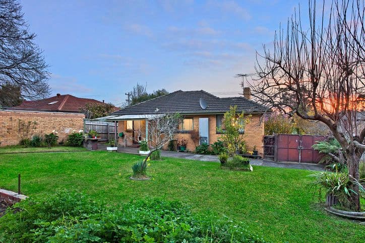 18 Dryden Street, DONCASTER EAST VIC 3109, Doncaster East - Thumbnail 3