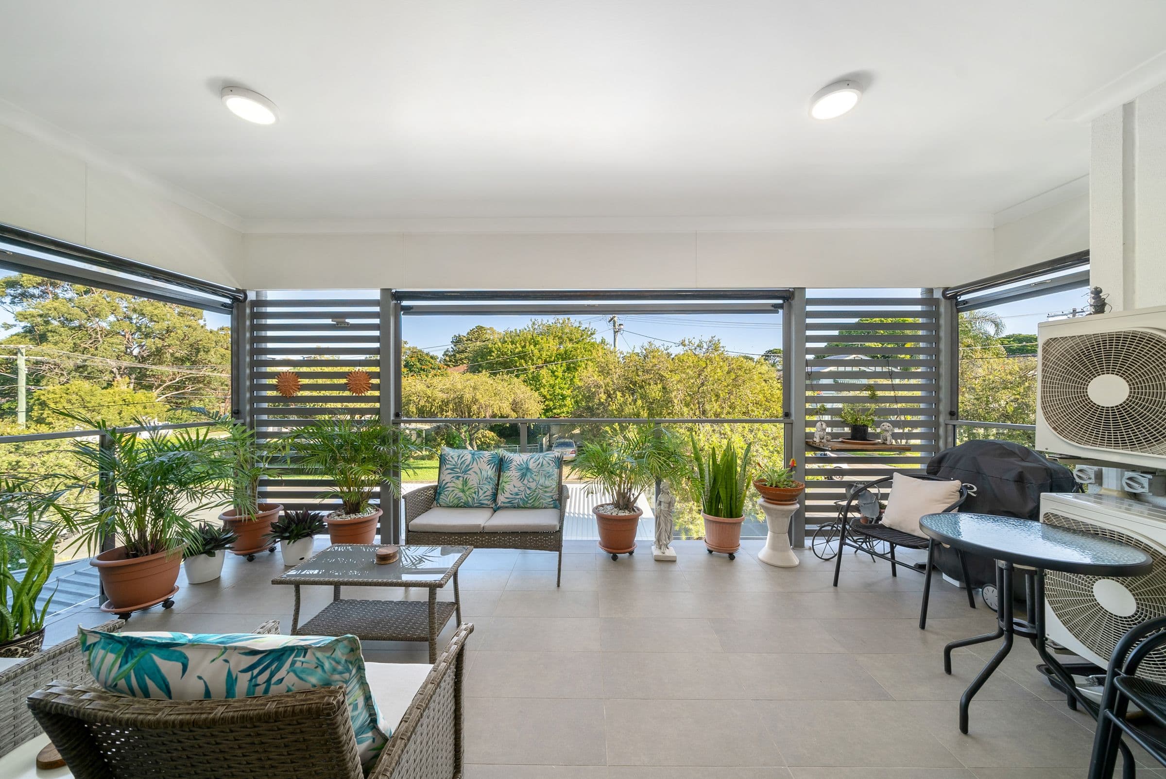 2 Manley Street, Redcliffe QLD 4020, Redcliffe - Thumbnail 3