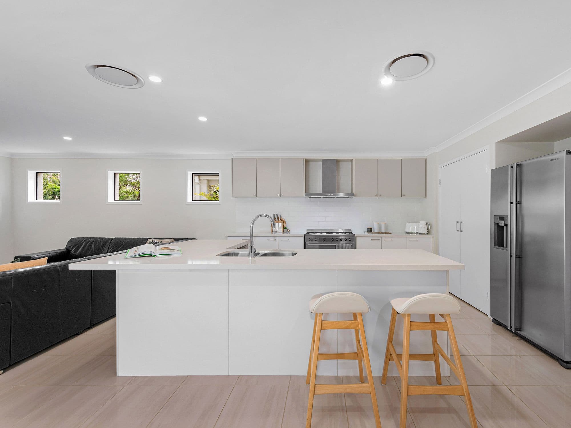 22 Victoria Street, Ashgrove QLD 4060, Ashgrove - Thumbnail 2