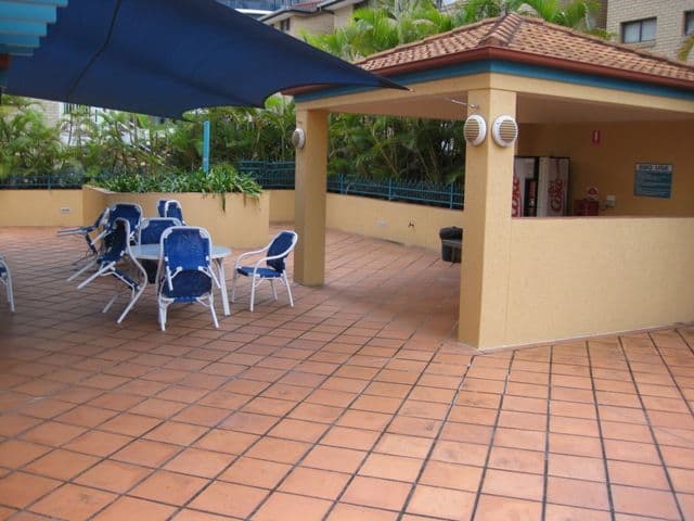17 'Aruba Sands Resort' 11 Philip Avenue, BROADBEACH QLD 4218, Broadbeach - Thumbnail 2