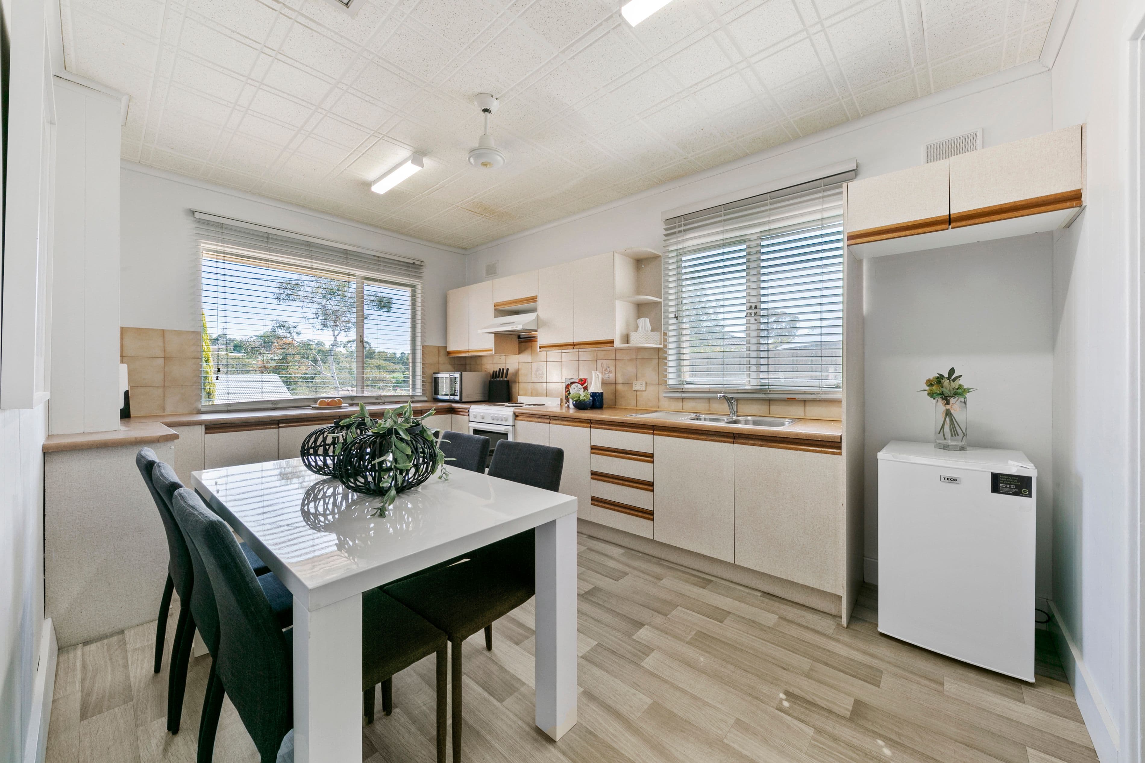 9 Forrest Avenue, Valley View SA 5093, Valley View - Thumbnail 7