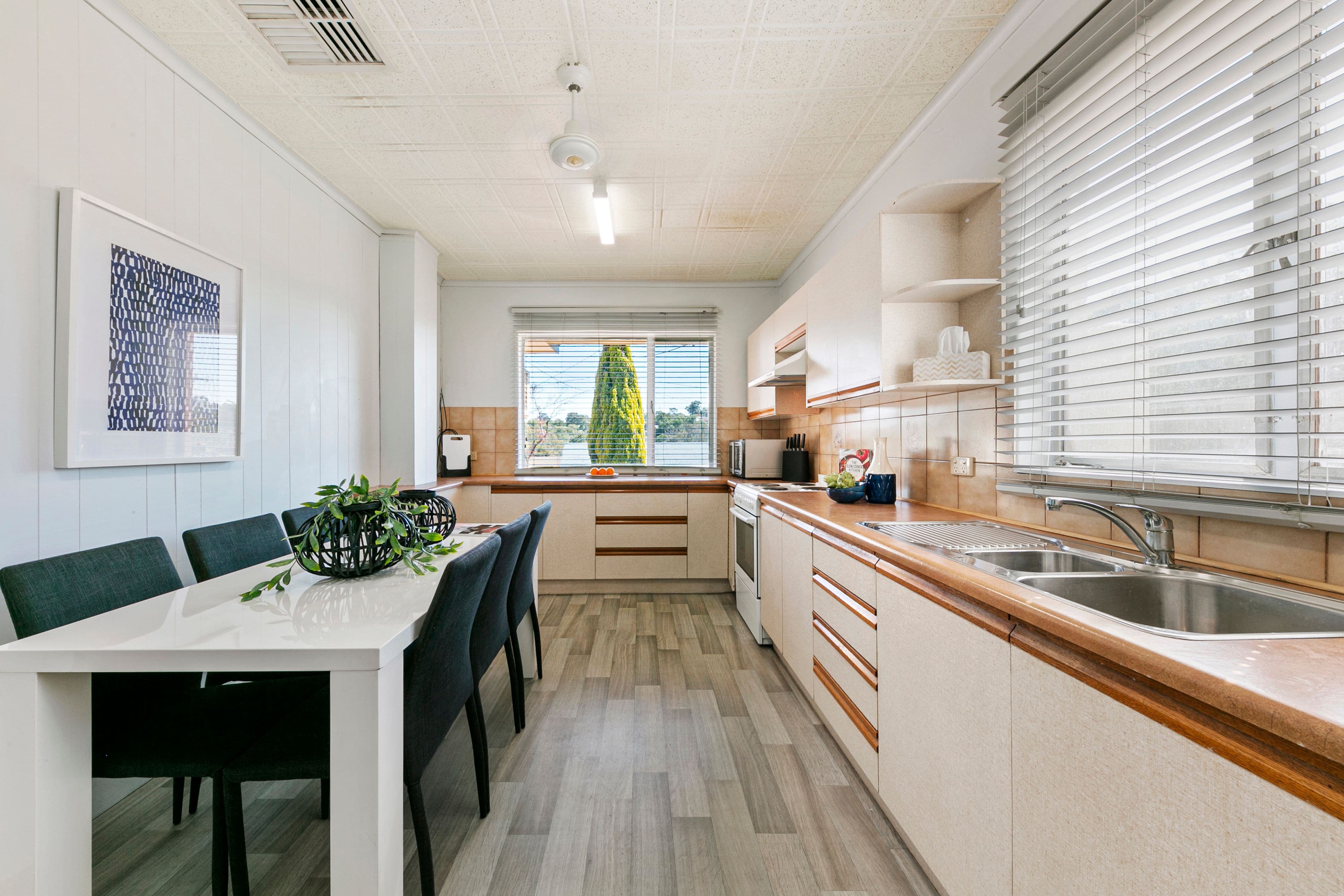 9 Forrest Avenue, Valley View SA 5093, Valley View - Thumbnail 8