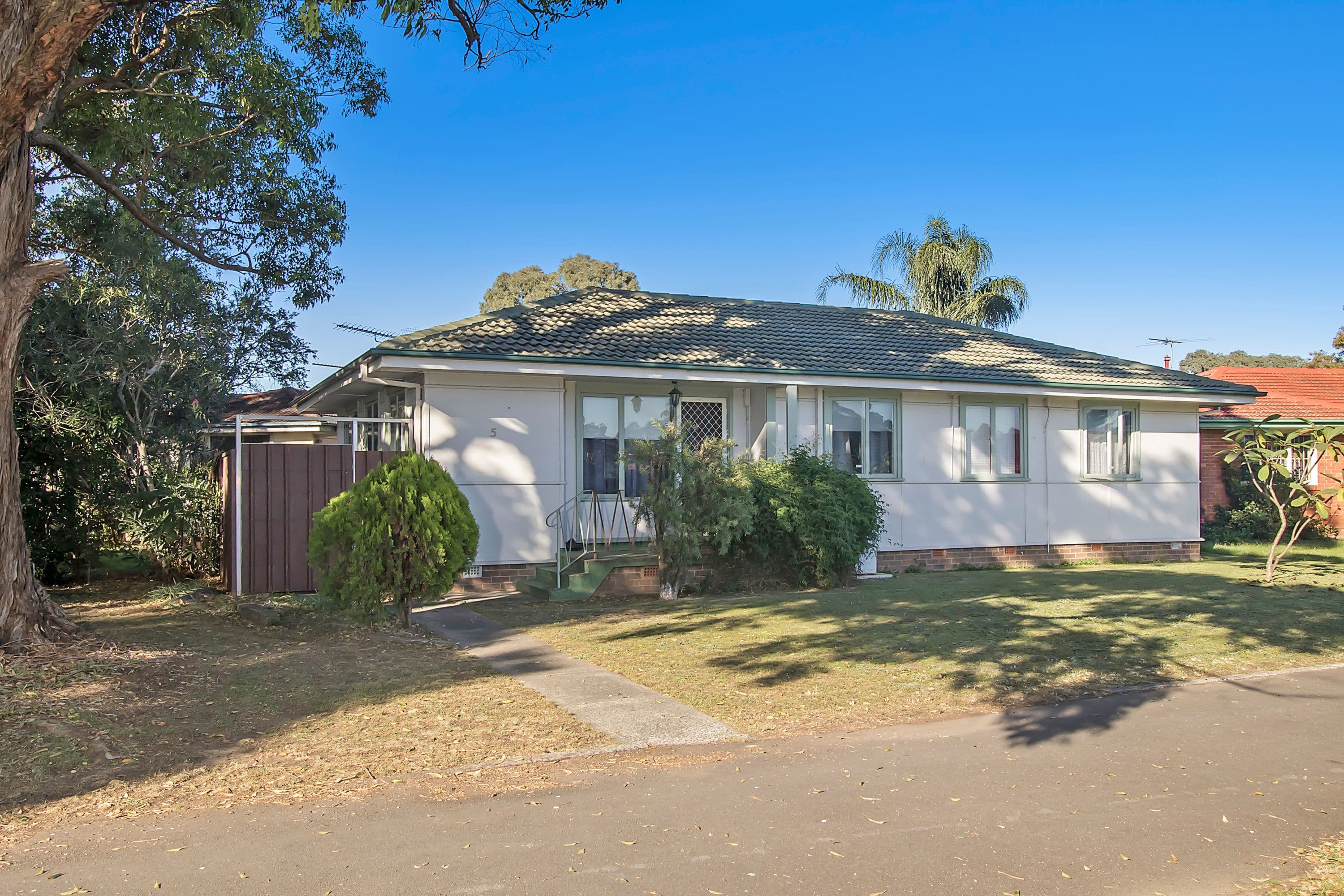 5 Avondale Place, Cartwright - Image 1