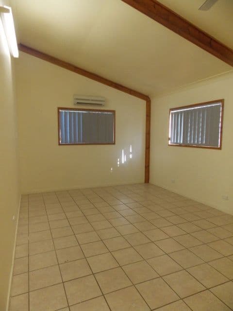 33 Henry Street, KARUMBA QLD 4891, Karumba - Thumbnail 6