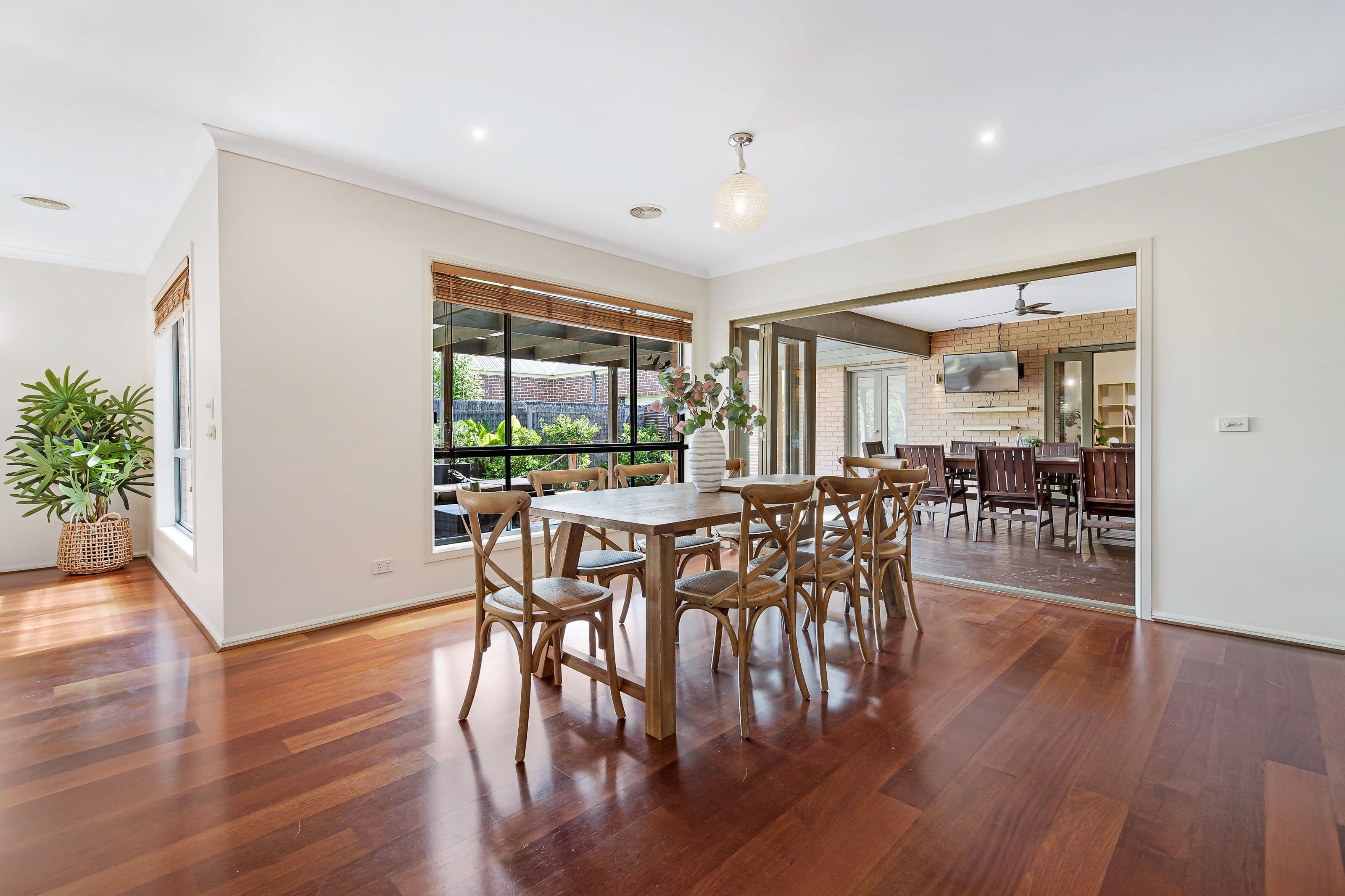 10 Brennan Court, Berwick VIC 3806, Berwick - Thumbnail 6
