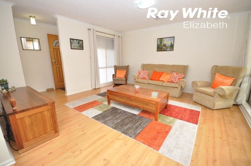 10 Cranmore Avenue, CRAIGMORE SA 5114, Craigmore - Thumbnail 4
