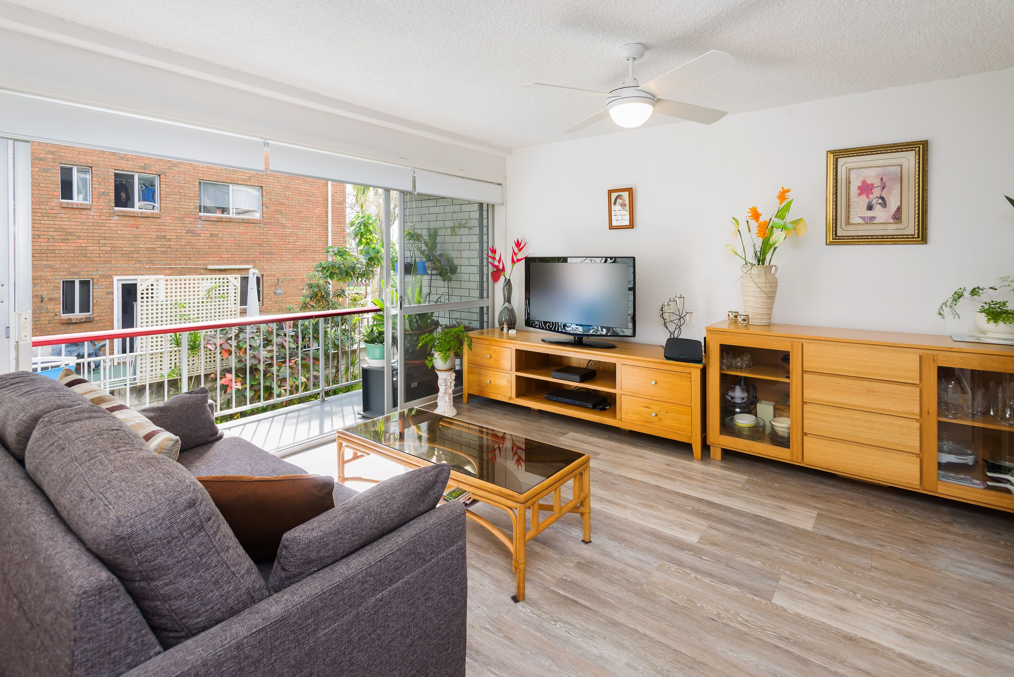 54 Brighton Street, Biggera Waters QLD 4216, Biggera Waters - Thumbnail 2