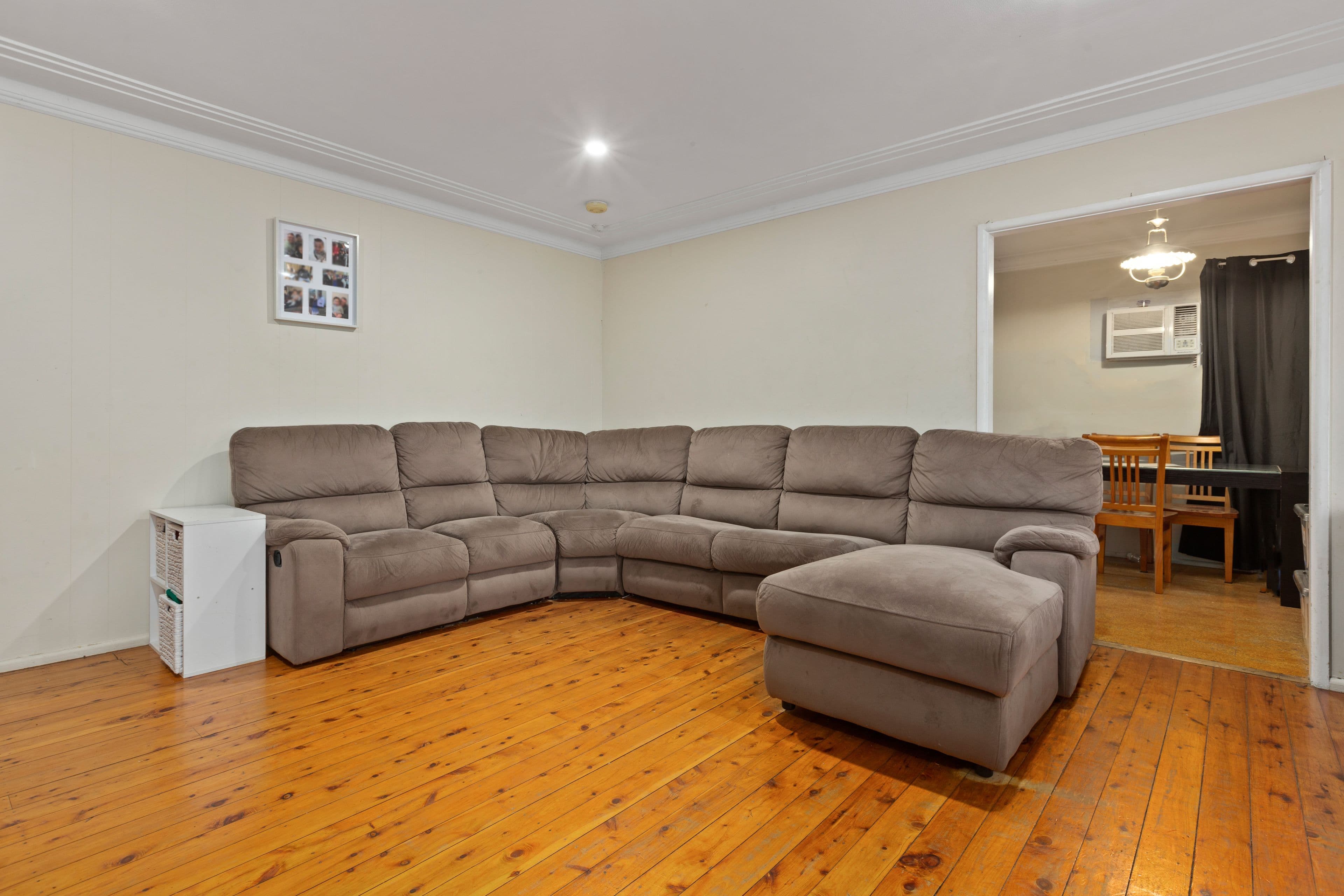 22 Rutherford Street, Blacktown NSW 2148, Blacktown - Thumbnail 2