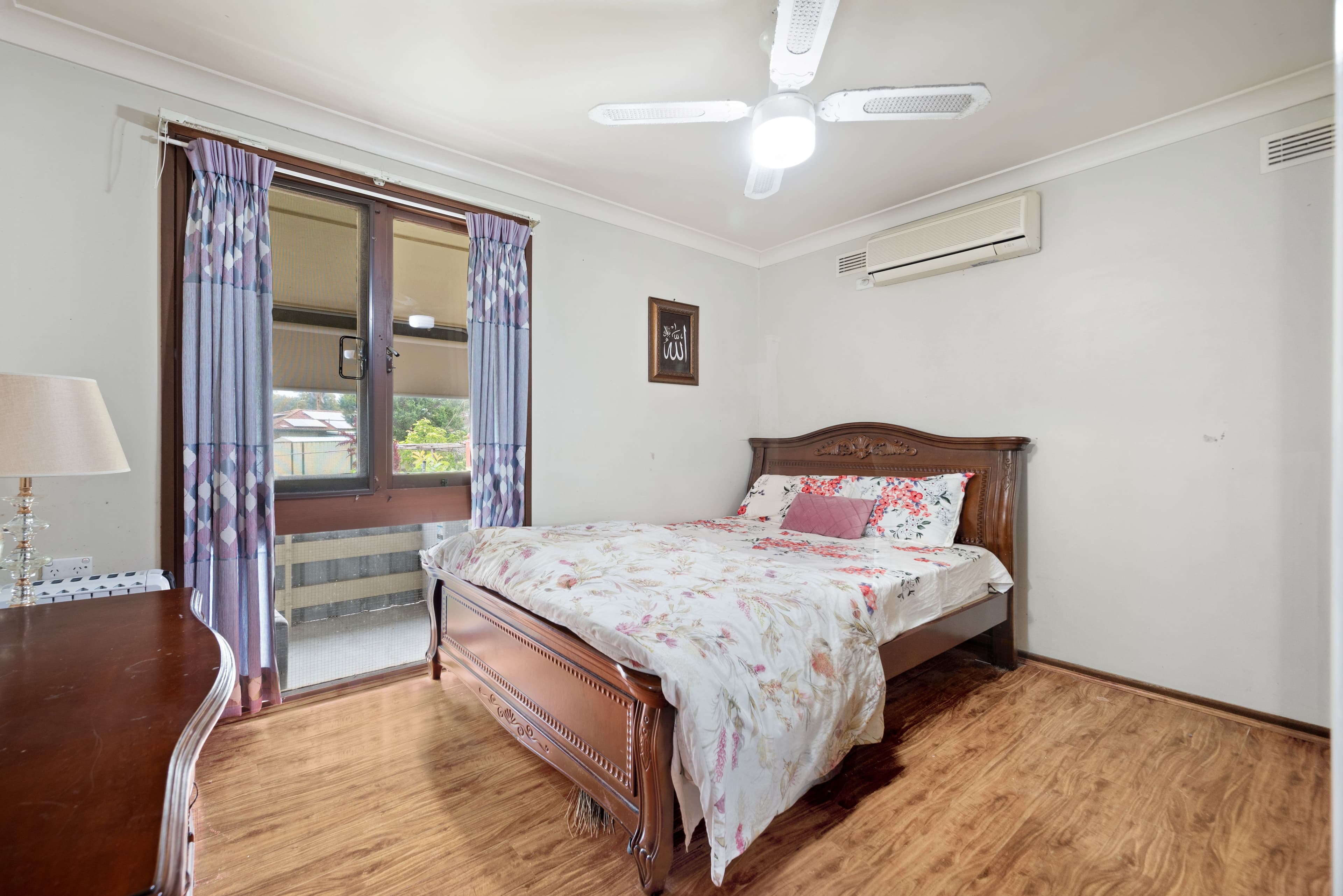57 & 57a Grevillea Crescent, Macquarie Fields NSW 2564, Macquarie Fields - Thumbnail 4