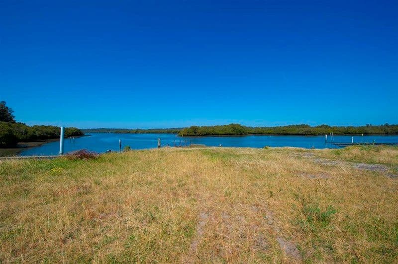 214 Lemon Tree Passage Road, SALT ASH NSW 2318, Salt Ash - Image 1