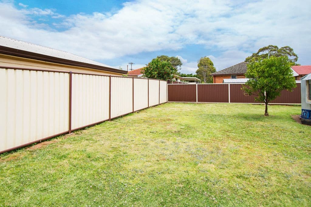 41 Armstrong Avenue, Ashcroft NSW 2168, Ashcroft - Thumbnail 2