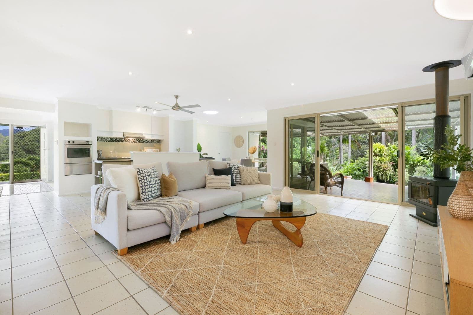 6 Glenfern Place, Bonogin QLD 4213, Bonogin - Thumbnail 3
