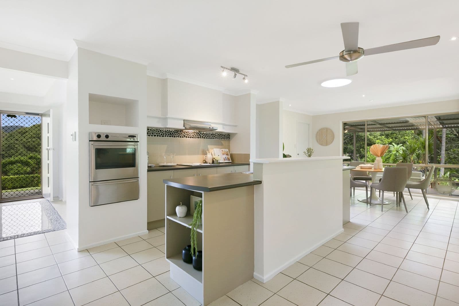 6 Glenfern Place, Bonogin QLD 4213, Bonogin - Thumbnail 7