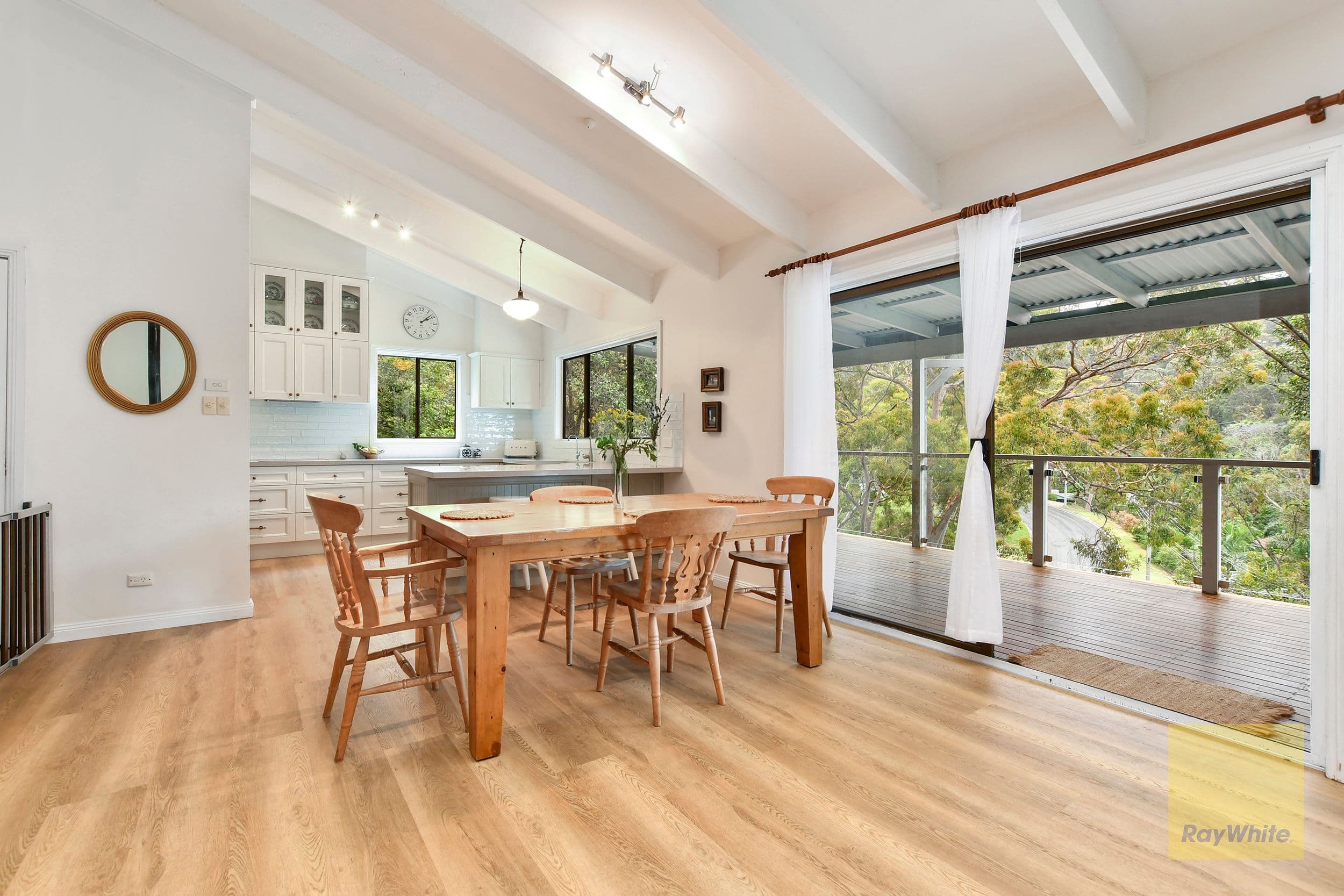 12 Goondi Close, Horsfield Bay - Thumbnail 3