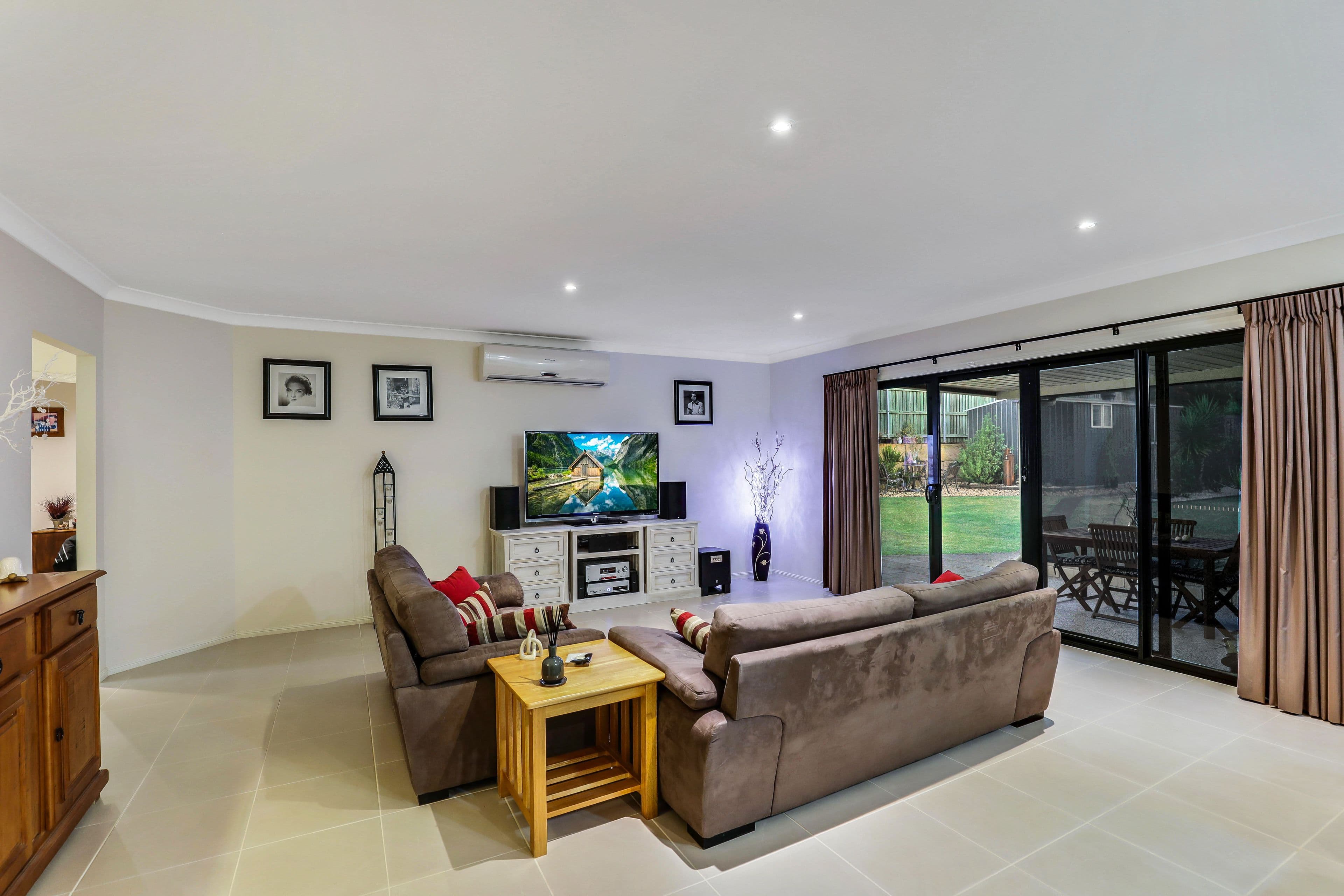 25 Saba Court, Middle Ridge QLD 4350, Middle Ridge - Thumbnail 2