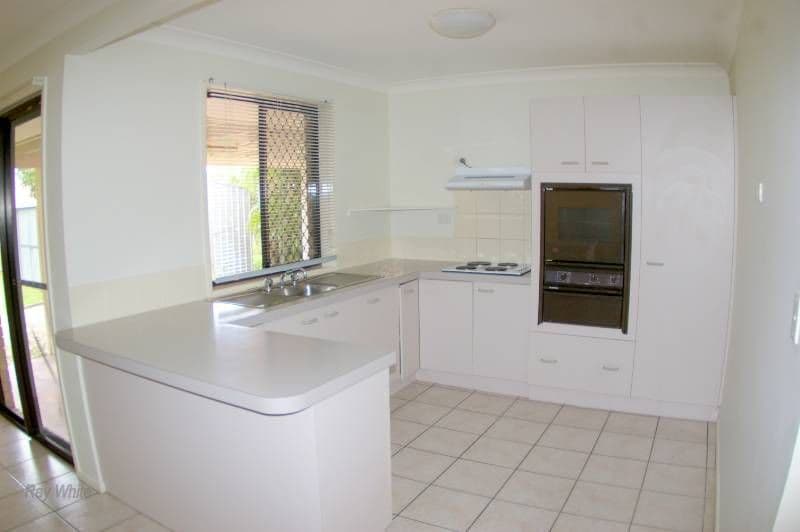 21 Commander Street, DECEPTION BAY QLD 4508, Deception Bay - Thumbnail 6