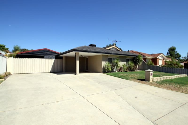 4 Graydon Grove, LEDA WA 6170, Leda - Image 1