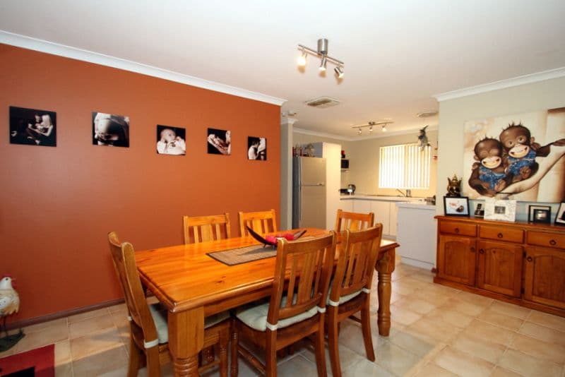 4 Graydon Grove, LEDA WA 6170, Leda - Thumbnail 6