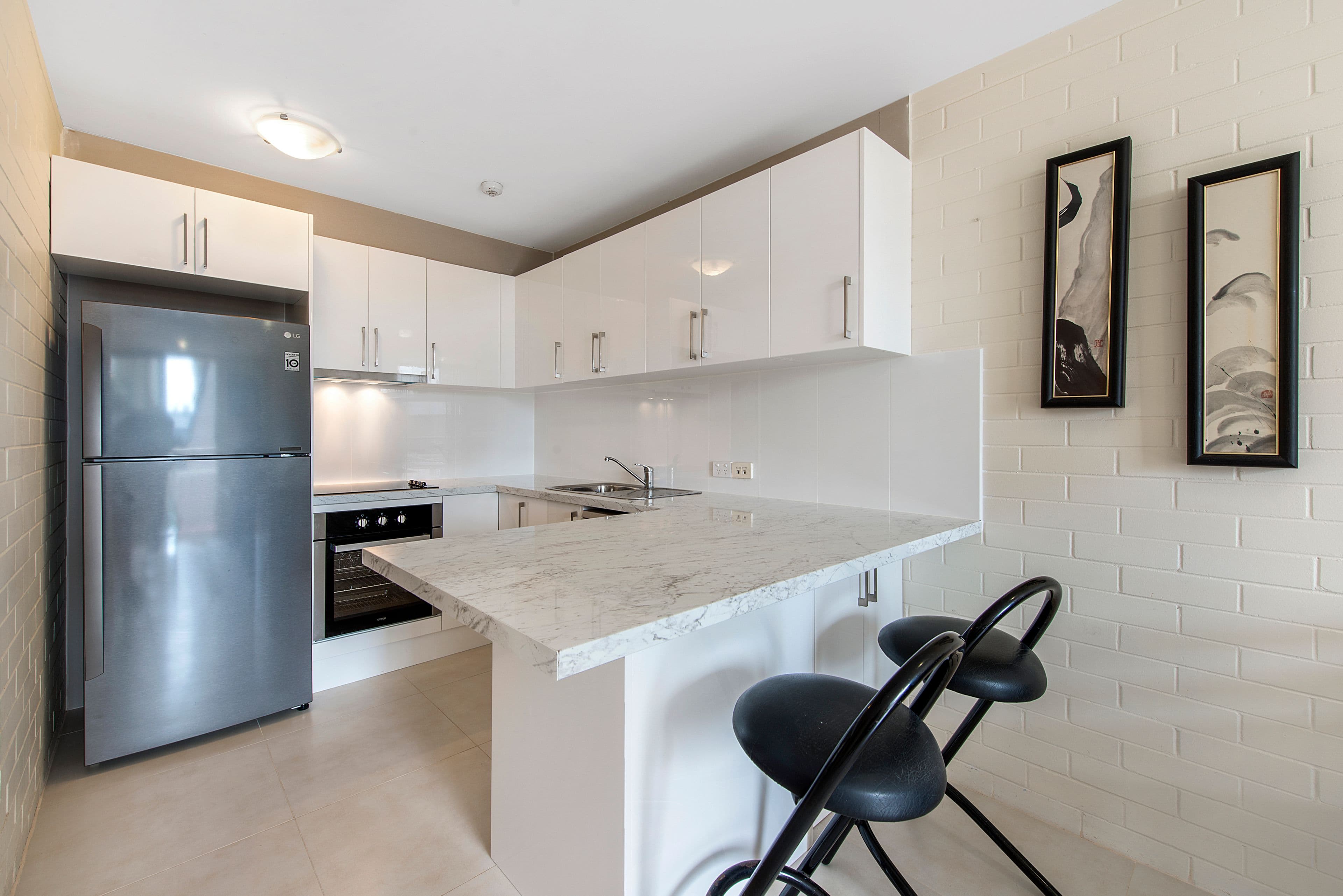 21 Old Burleigh Road, Surfers Paradise QLD 4217, Surfers Paradise - Image 1