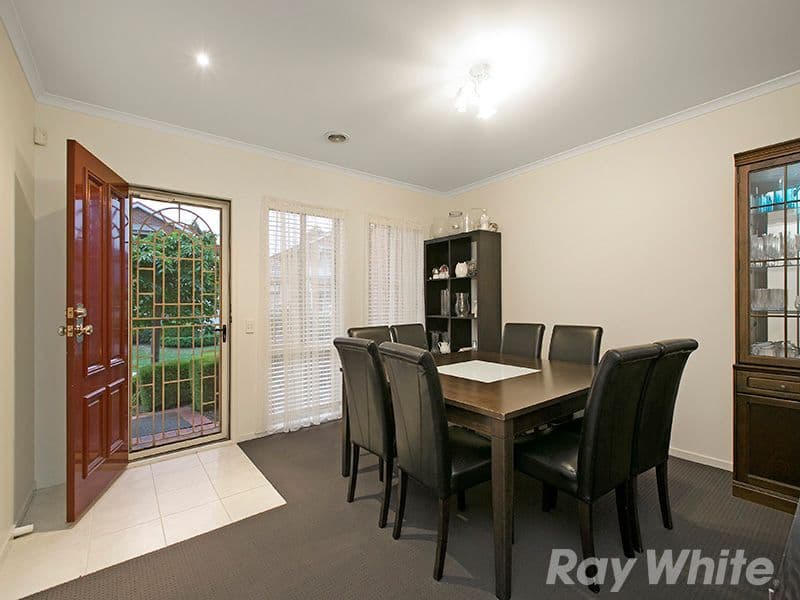 3 Kingsland Close, Dingley Village VIC 3172, Dingley Village - Thumbnail 3