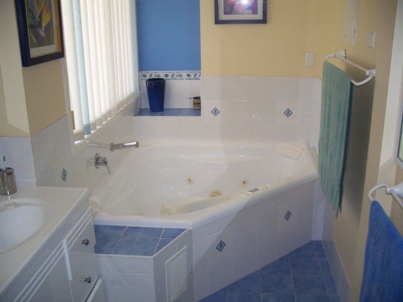 53 Sunnyspot Boulevard, Catherine Hill Bay - Thumbnail 4