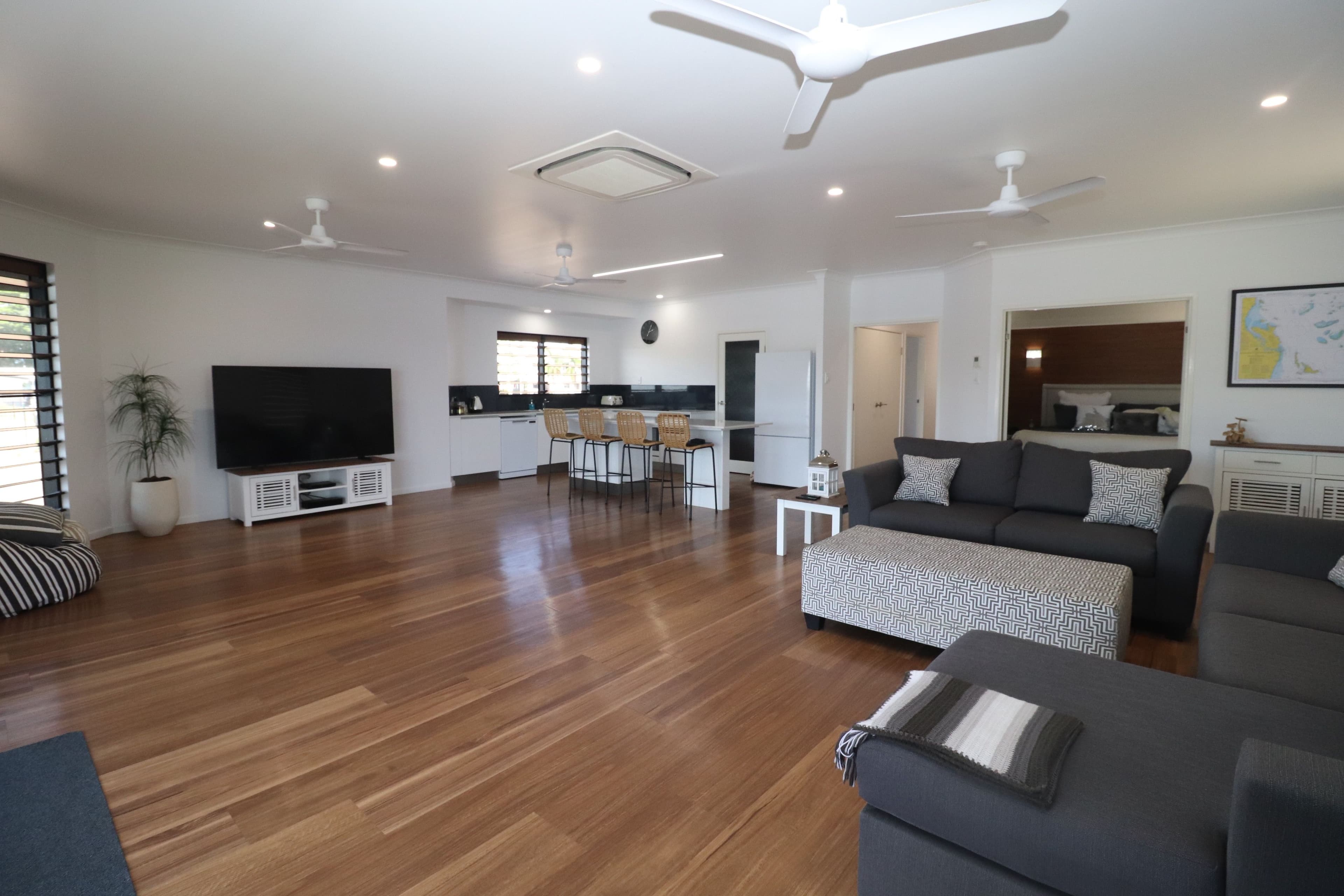 2 Denney Street, Lucinda QLD 4850, Lucinda - Thumbnail 5