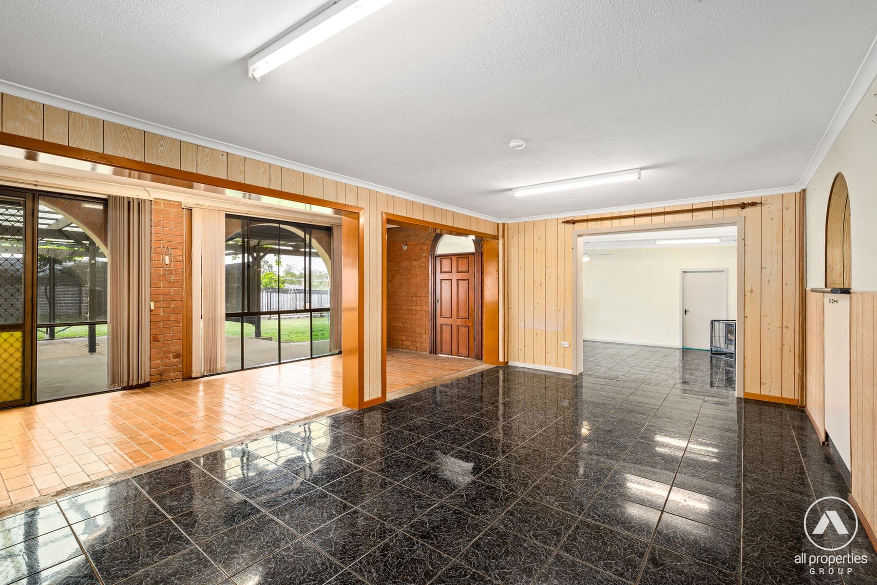 21 Felix Court, Crestmead QLD 4132, Crestmead - Thumbnail 4