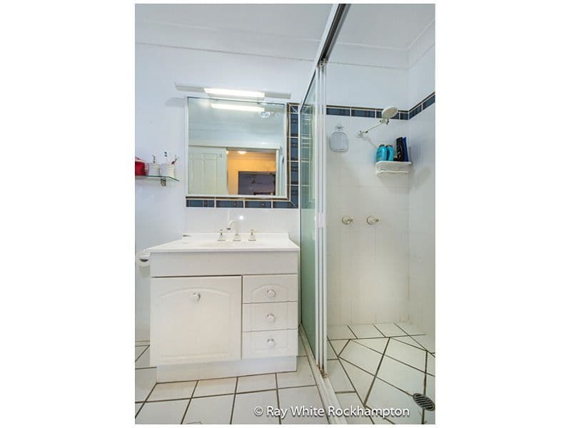 46 Springfield Drive, NORMAN GARDENS QLD 4701, Norman Gardens - Thumbnail 8