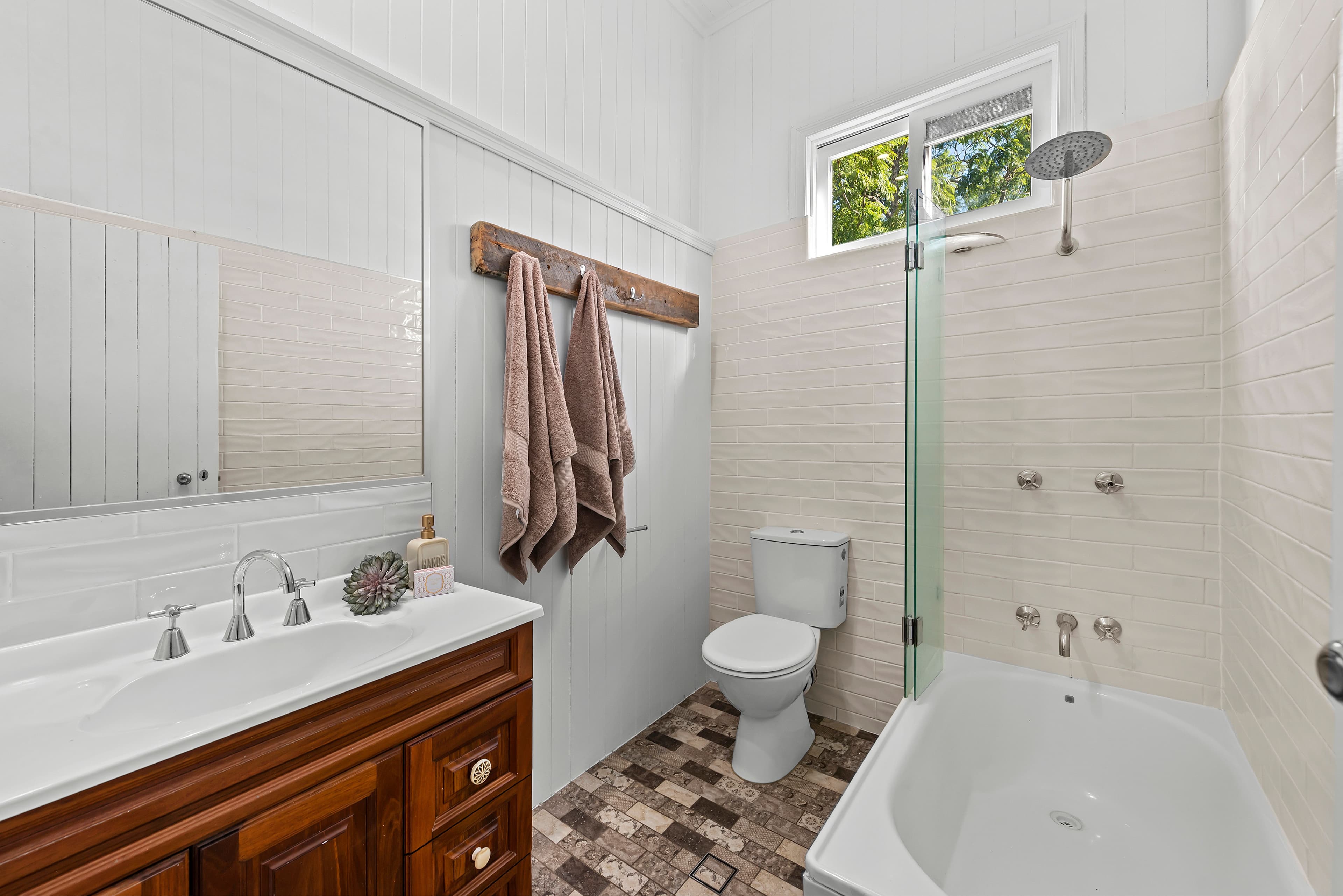 70 Kitchener Street, Sherwood QLD 4075, Sherwood - Thumbnail 8