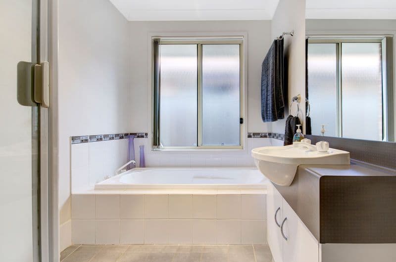 11 Oakwood Place, HORSLEY NSW 2530, Horsley - Thumbnail 4
