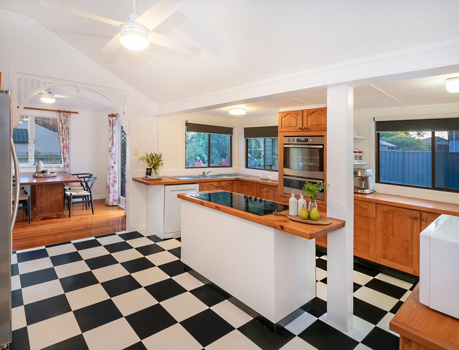 16 Christian Street, Clayfield QLD 4011, Clayfield - Thumbnail 3