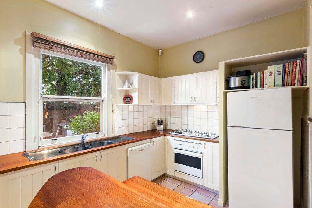 31 Clayton Road, Oakleigh East VIC 3166, Oakleigh East - Thumbnail 4