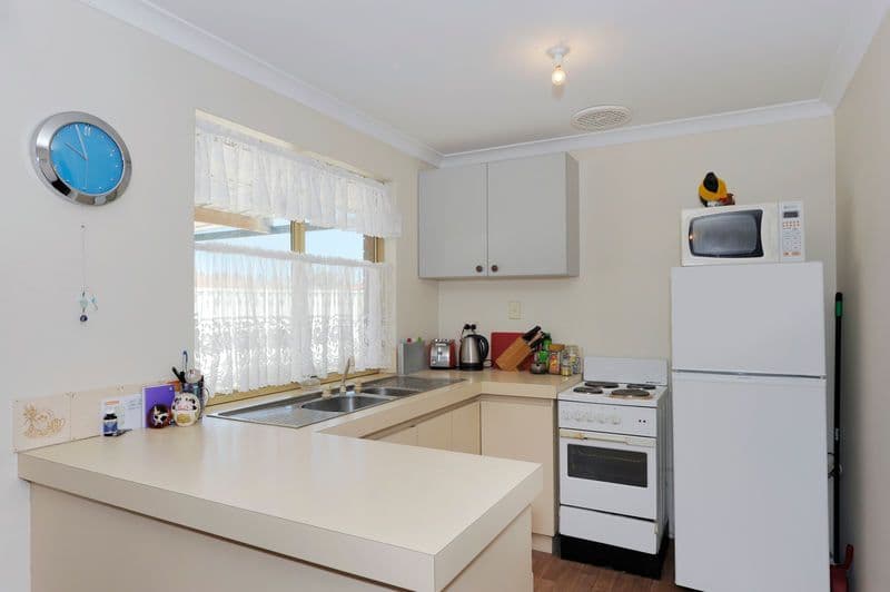 7 Orania Mews, WARNBRO WA 6169, Warnbro - Thumbnail 3