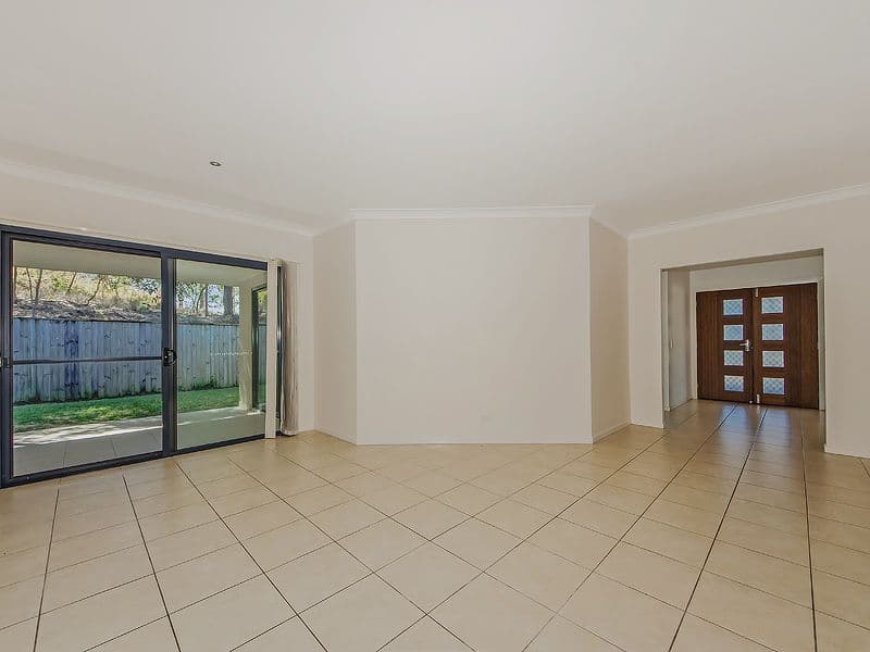 26 Amaray Drive, UPPER COOMERA QLD 4209, Upper Coomera - Thumbnail 4