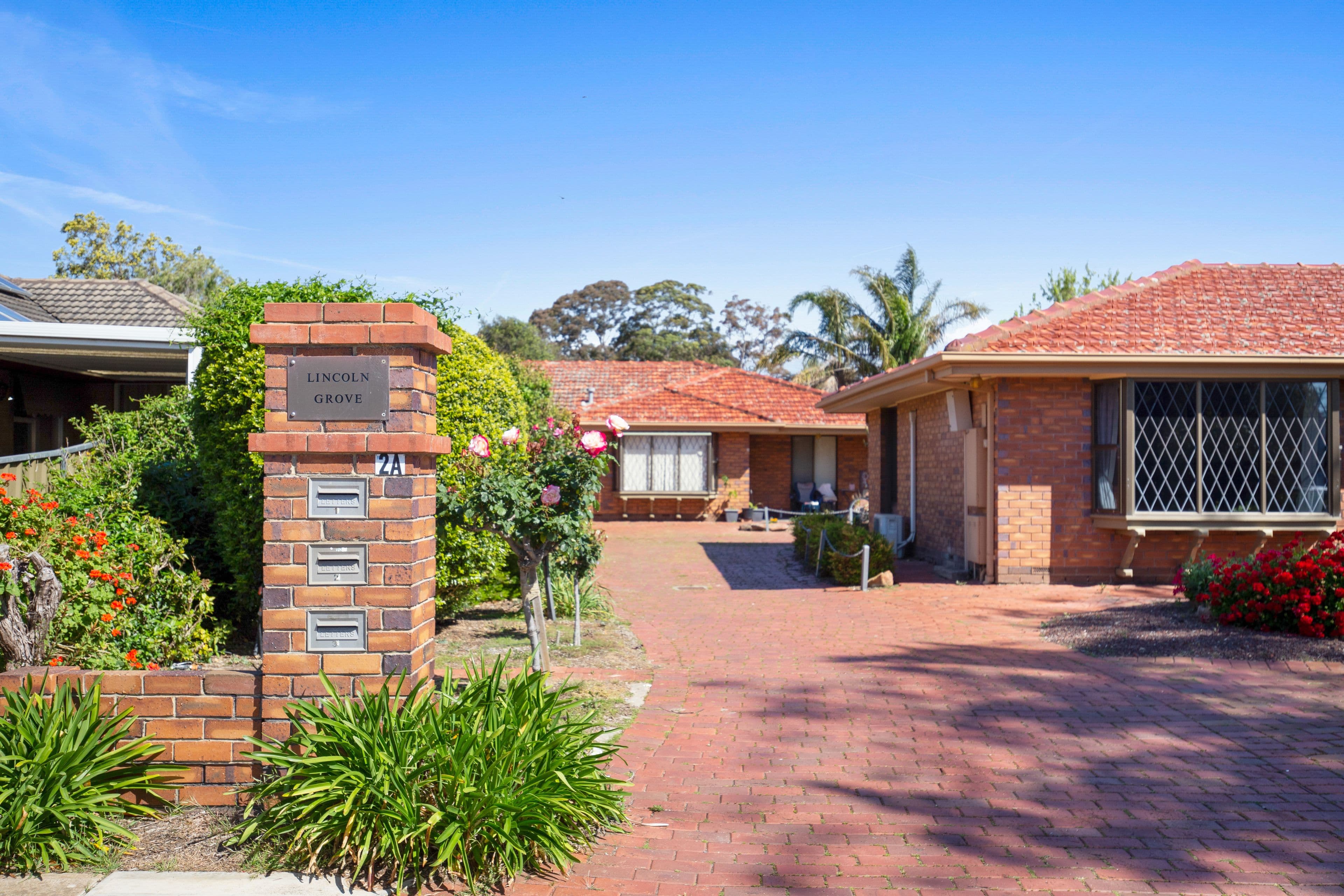 2A Mitchell Street, Glengowrie SA 5044, Glengowrie - Thumbnail 2