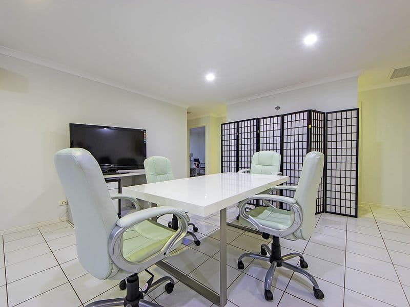 29 Higgins Way, TRUGANINA VIC 3029, Truganina - Thumbnail 4